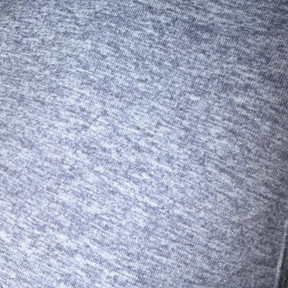 Women's Sleeveless Twist Top - Picture 4 of 11